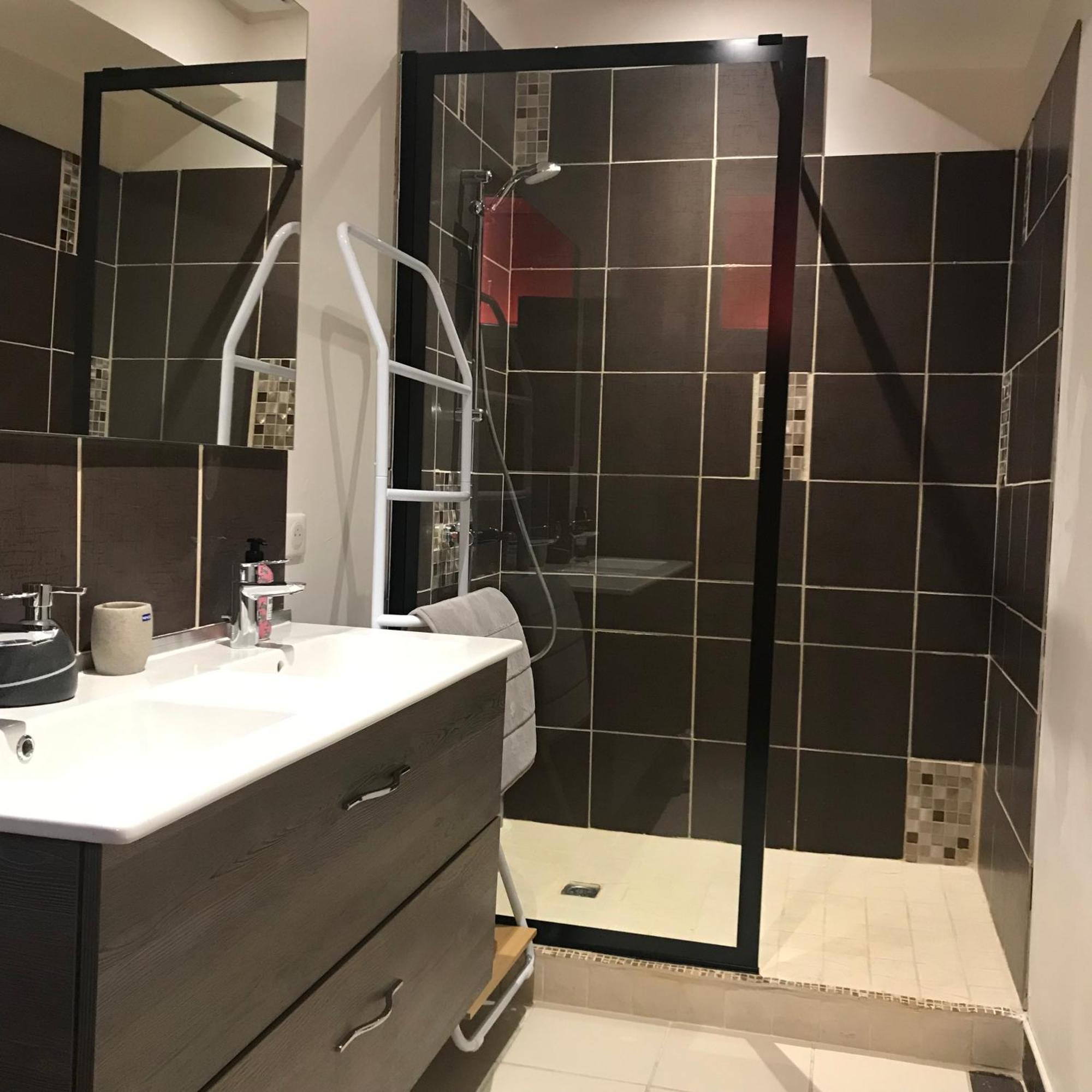 L'Auberge Meilhannaise Luaran gambar